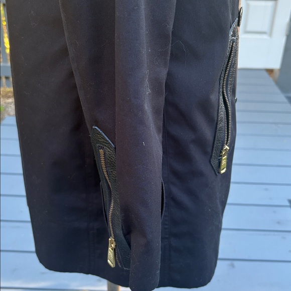 Burberry Black Trench ~ PeaCoat with Leather Detail - Picture 6 of 15